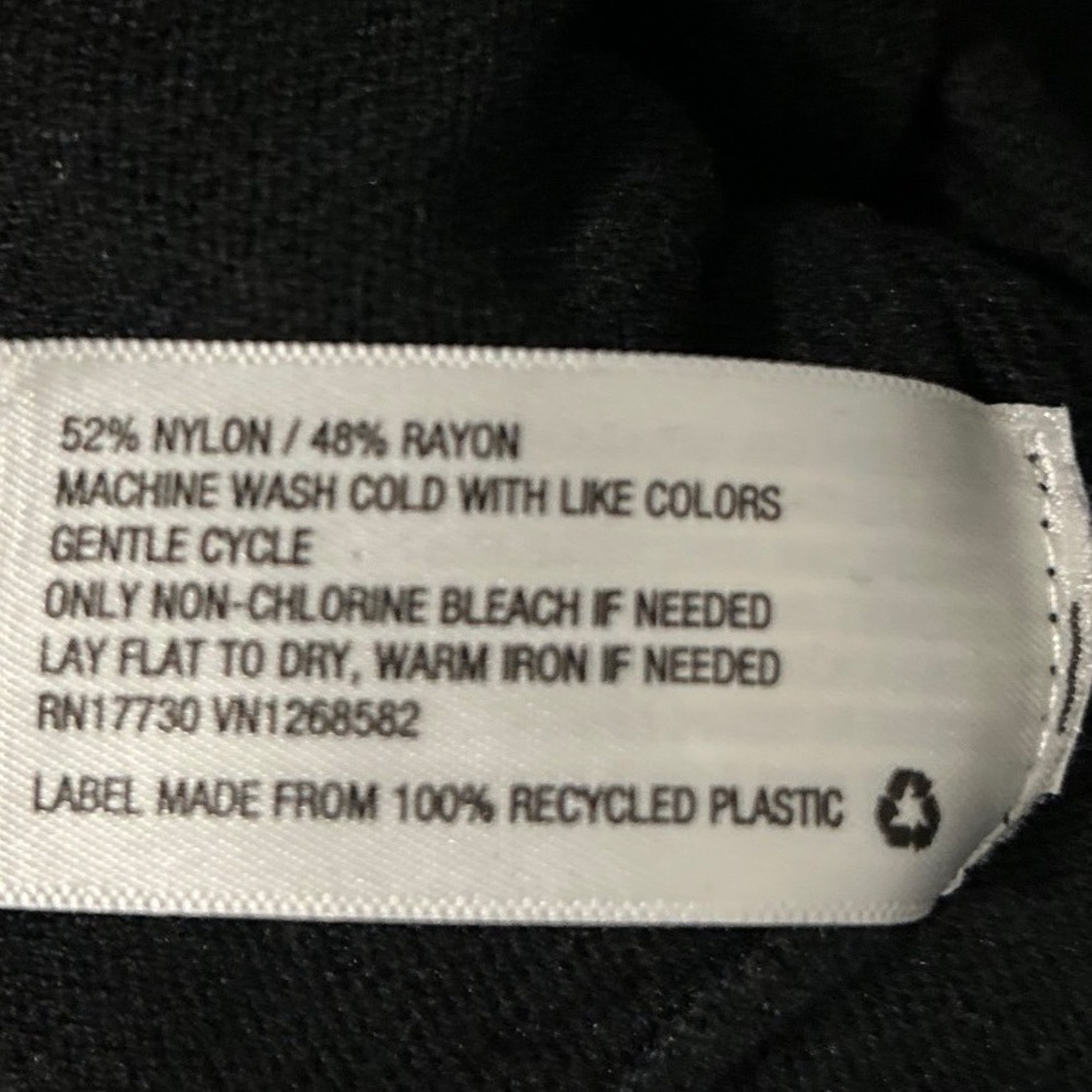 Ava & Viv Lightweight Nylon/Rayon‎ Black V-Neck Sweater Women's Size 3X - Picture 3 of 5